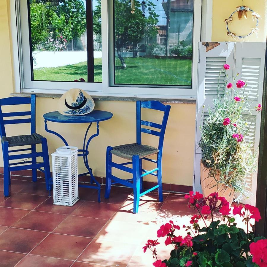 Amaryllis Sweet Home Pyrgos  Luaran gambar