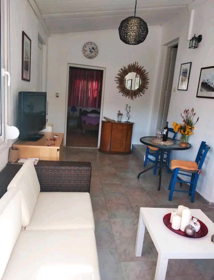 Amaryllis Sweet Home Pyrgos  Luaran gambar
